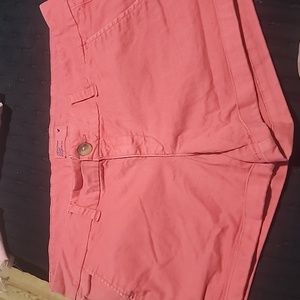 American Eagle shorts size 10 cuffed short pink